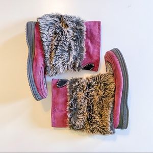 Unique furry boots with hearts
